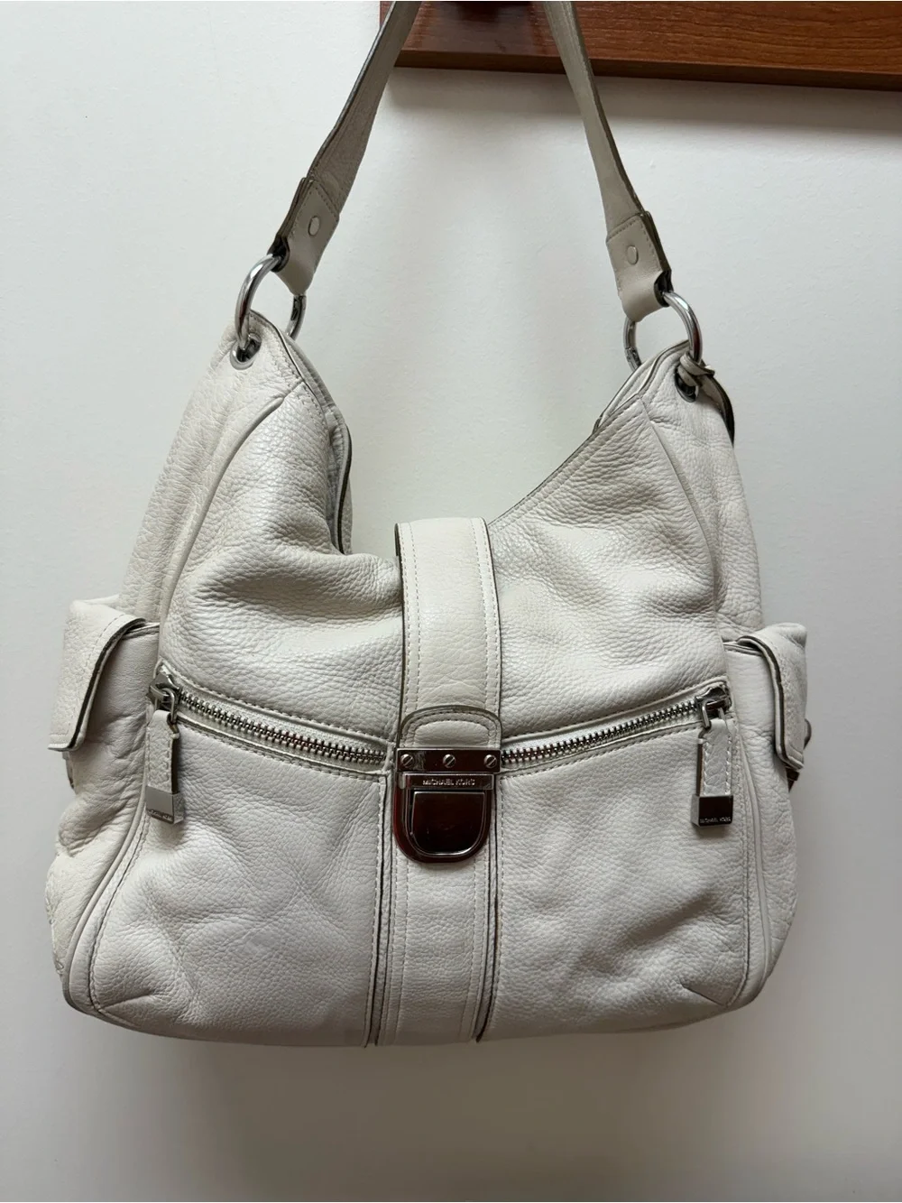 Michael Kors Layton Pebbled Leather Shoulder Bag Hobo Cream Large Designer Boho